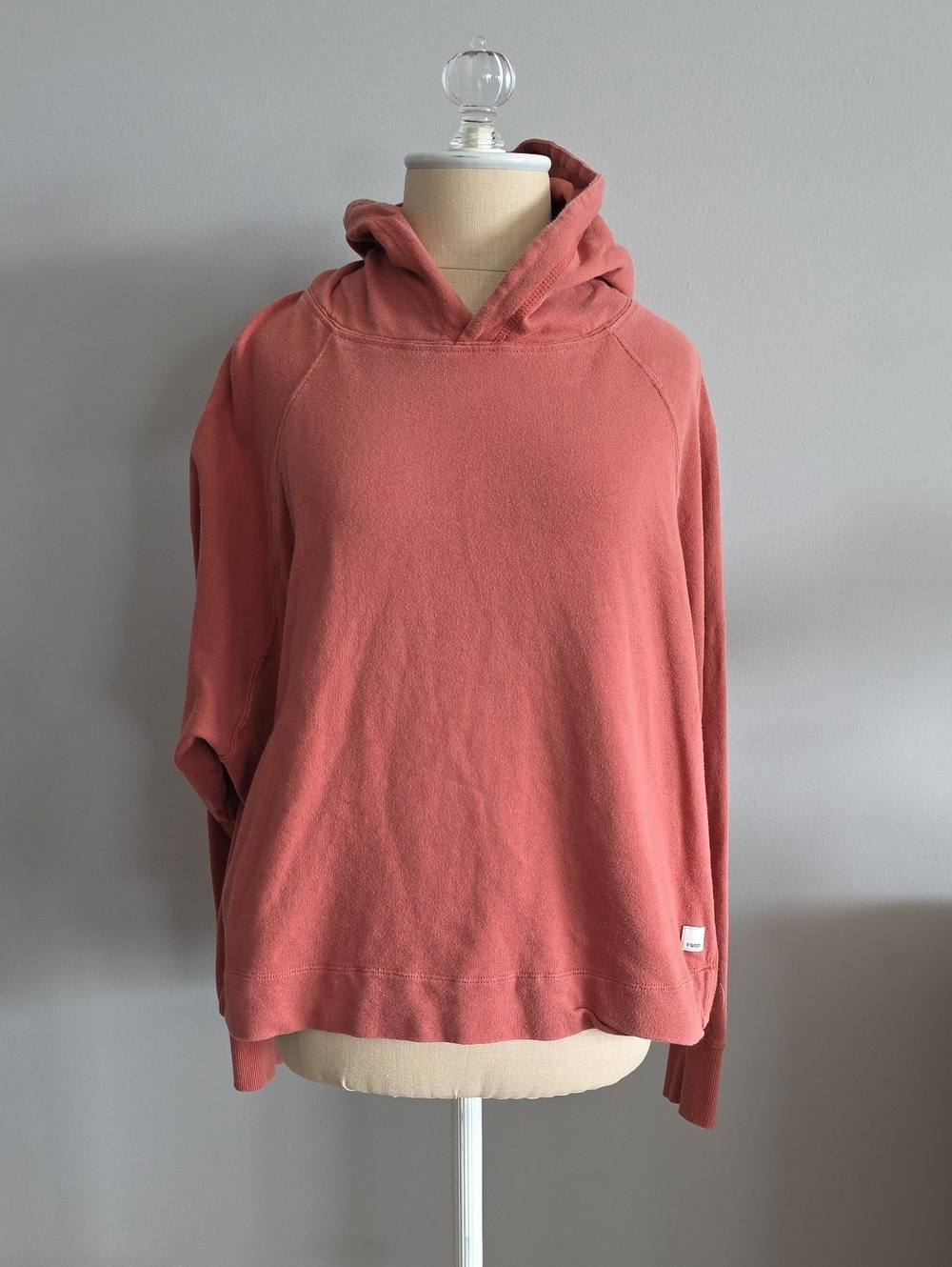Vuori Hoodie Sweatshirt - Relaxed Fit